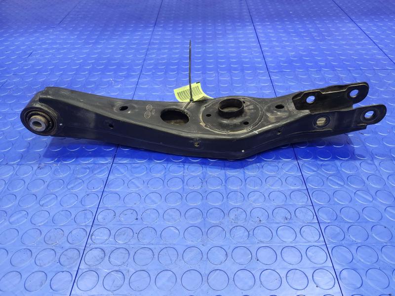 2017 Kia Sorento Lower Control Arm Rr