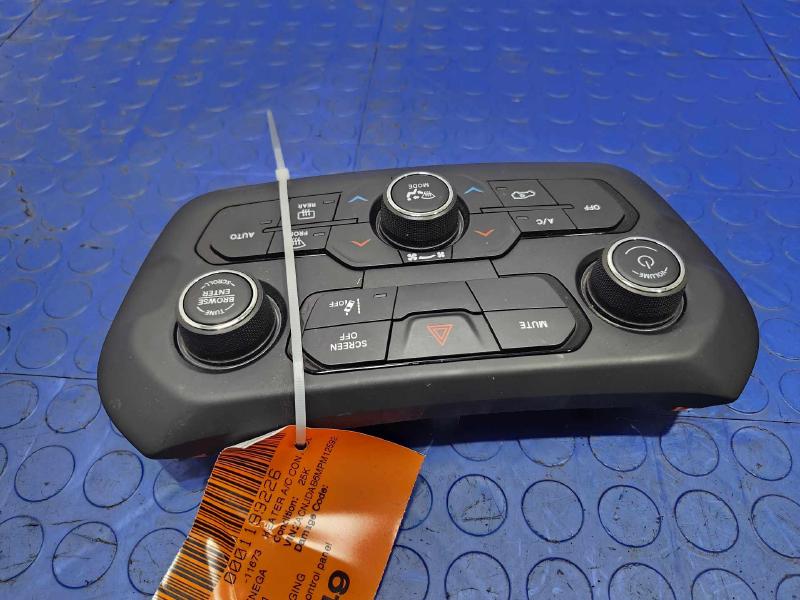 2021 Jeep Renegade Heater A/C Control