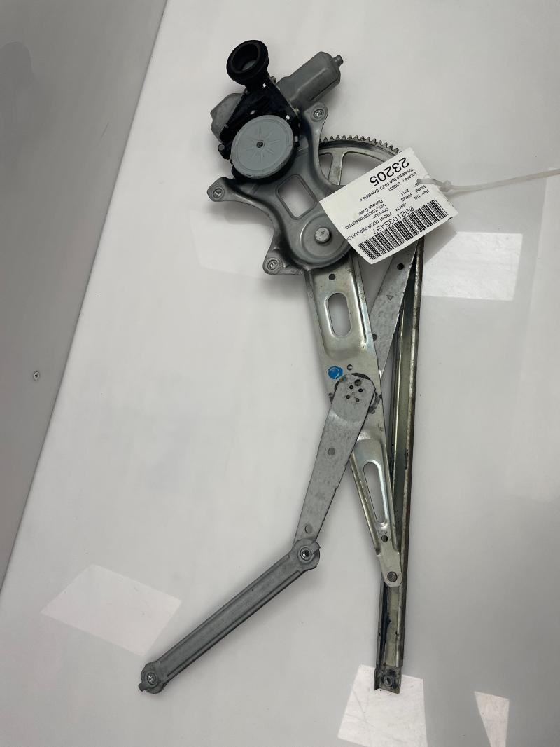 2011 Toyota Prius Front Door Regulator