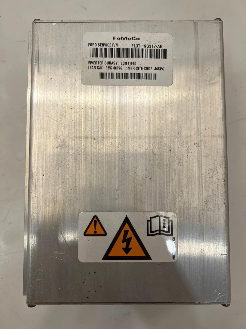 2016 Ford F-150 Converter/Inverter/Charger