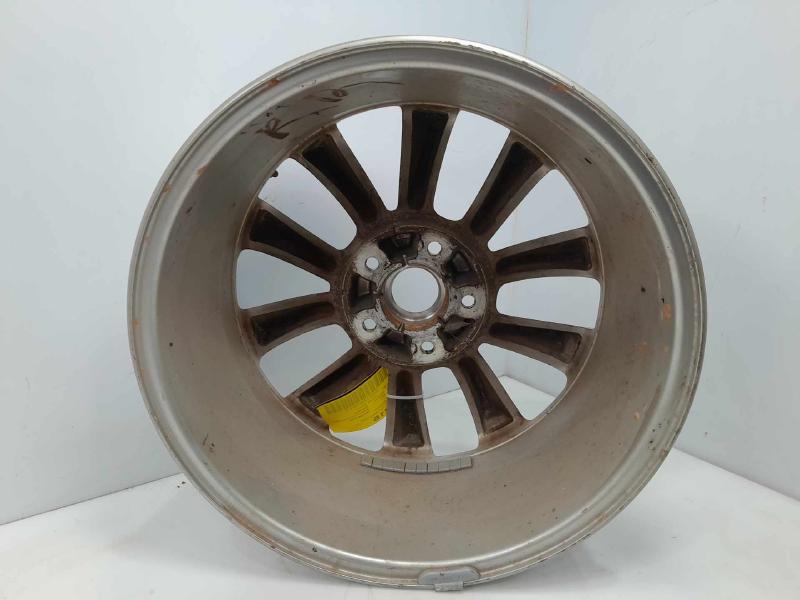 2018 Kia Sorento Wheel