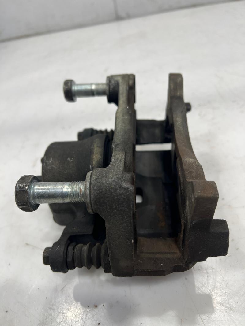 2015 Nissan Altima Caliper