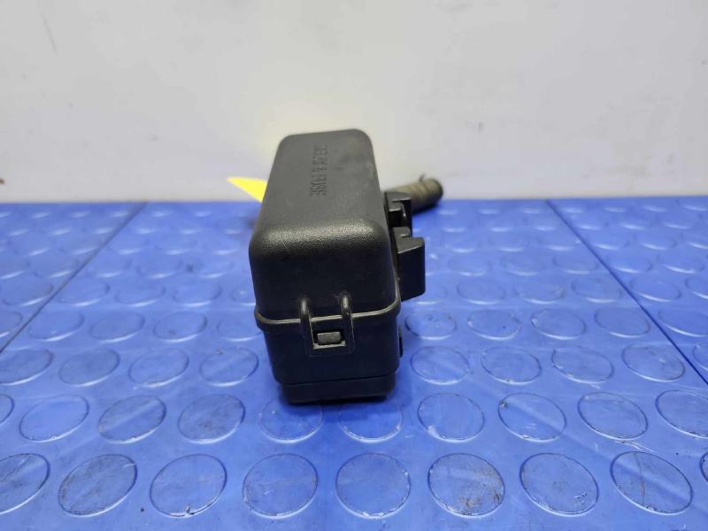 2006-2008 Lexus RX400H Underhood Engine Relay Box Genuine OEM 8260248030