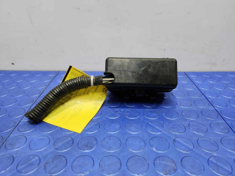 2006-2008 Lexus RX400H Underhood Engine Relay Box Genuine OEM 8260248030