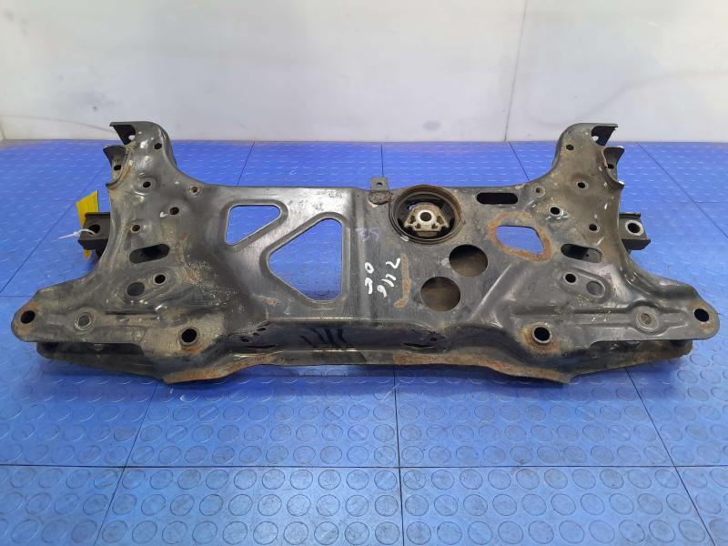 2013 Volkswagen Beetle Crossmember/Cradle/Undercarria