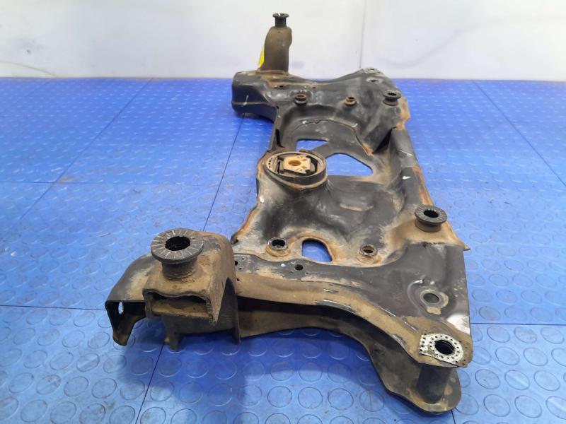 2013 Volkswagen Beetle Crossmember/Cradle/Undercarria