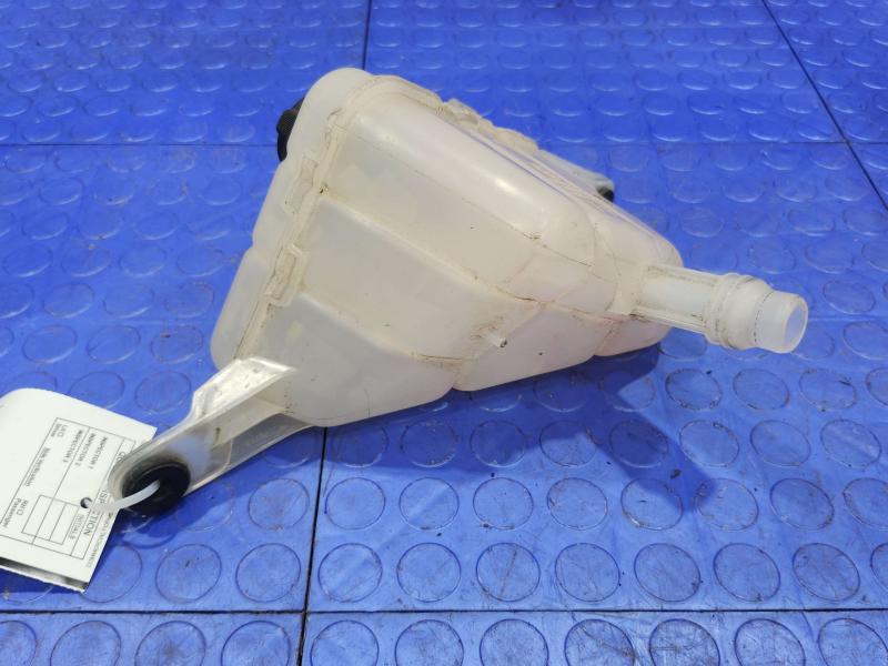 2018 Alfa Romeo Giulia Coolant Recovery Bottle
