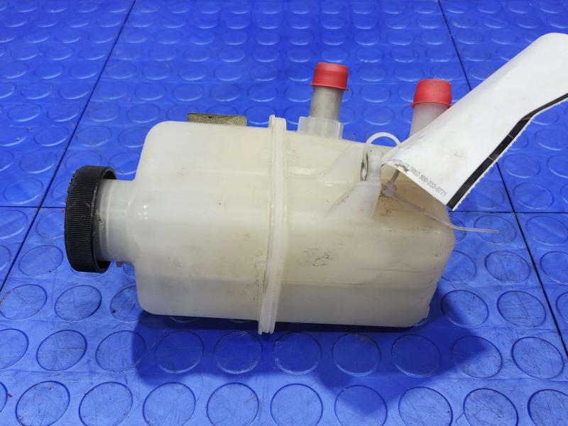 2010-2015 Toyota Prius Drive Motor Inverter Coolant Reservoir OEM G92A047011