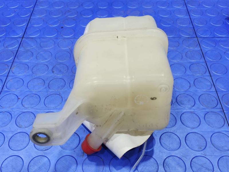 2010-2015 Toyota Prius Drive Motor Inverter Coolant Reservoir OEM G92A047011