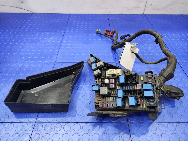 2012 Subaru Legacy Engine Fuse Box
