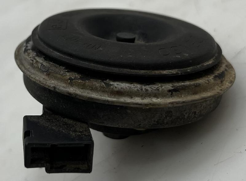 2010 - 2013 Toyota Highlander High Note Horn Assembly OEM 865100C070