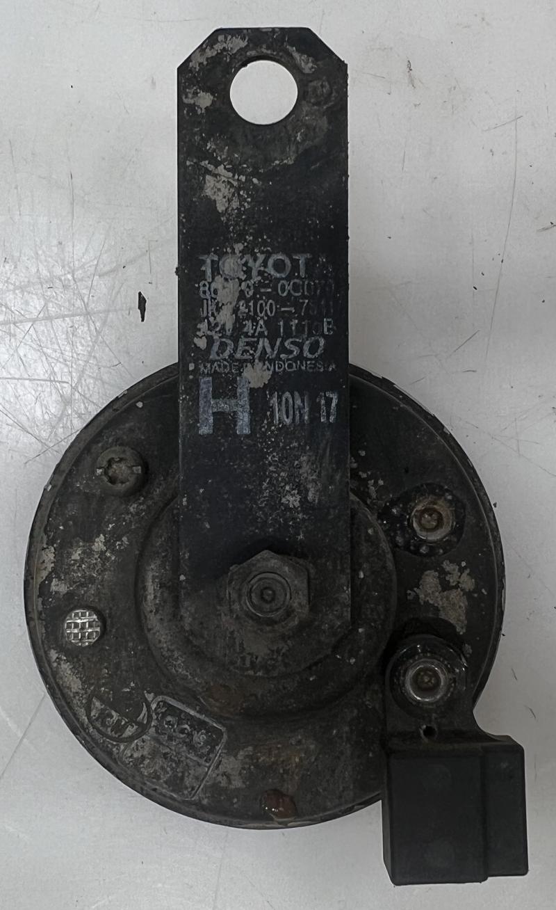 2010 - 2013 Toyota Highlander High Note Horn Assembly OEM 865100C070