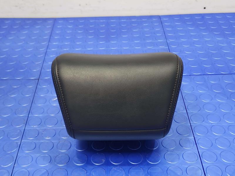 2013 Infiniti FX35 Headrest