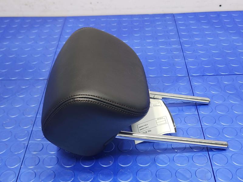 2013 Infiniti FX35 Headrest