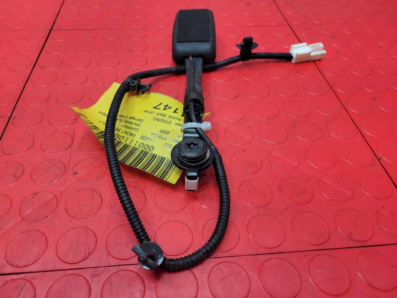 2018-2021 Kia Stinger Front Seat Belt Buckle Left Driver Side Black OEM 88830J5000WK
