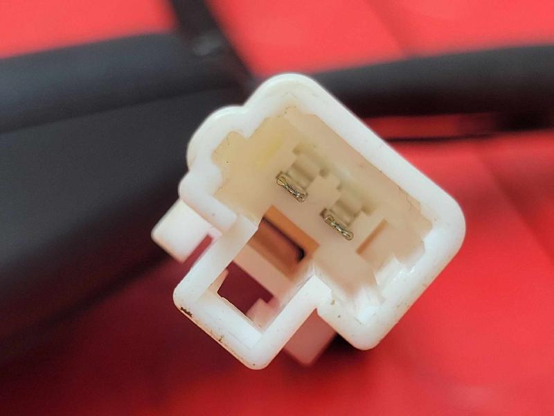 2018-2021 Kia Stinger Front Seat Belt Buckle Left Driver Side Black OEM 88830J5000WK
