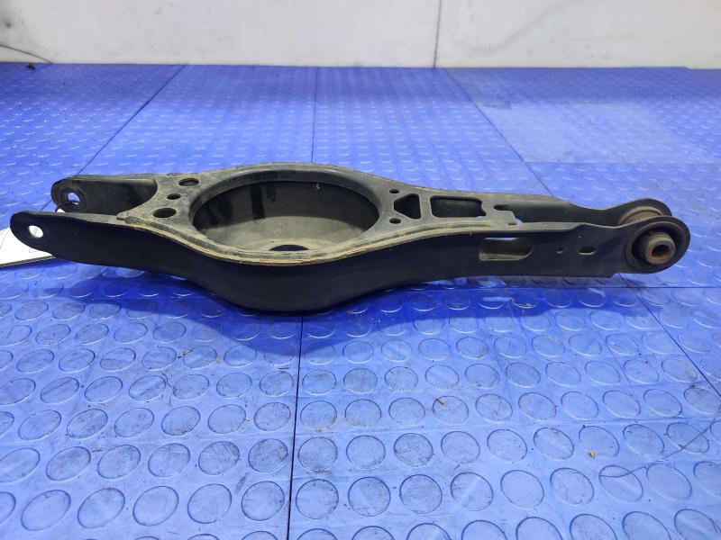 2017 Toyota Prius Lower Control Arm Rr