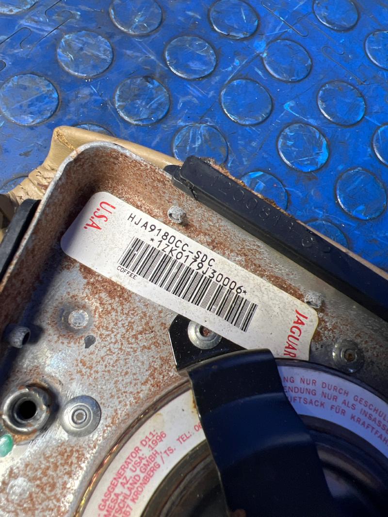 1997 Jaguar XK8 Air Bag