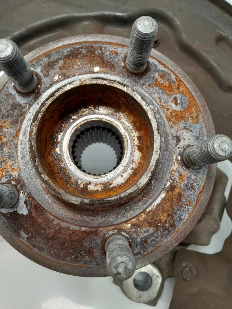2013 Ford Fusion Spindle Knuckle Front