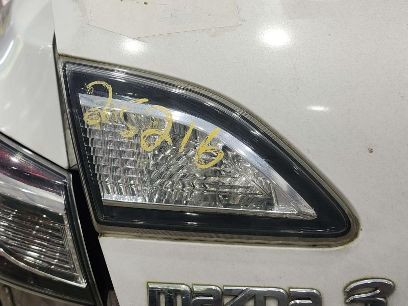 2010 Mazda Mazda3 Tail Light Assembly