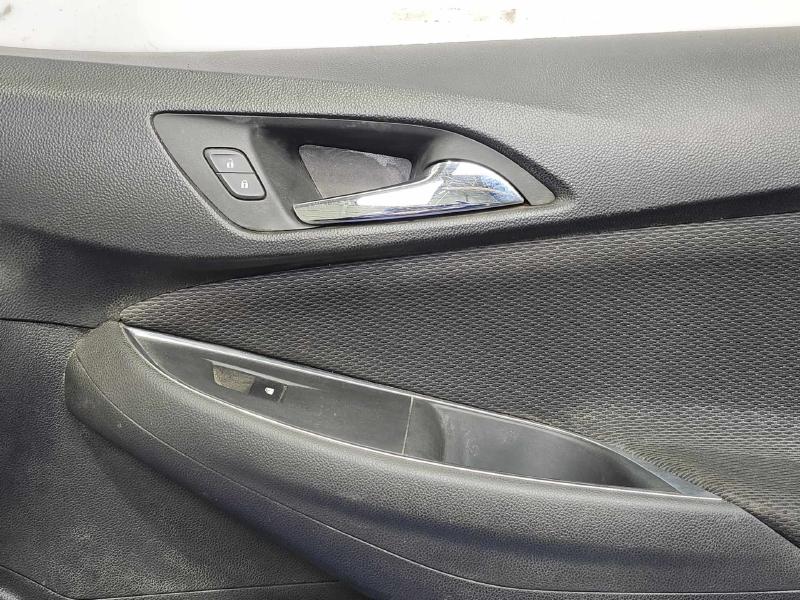 2017 Chevrolet Cruze Front Door Trim Panel