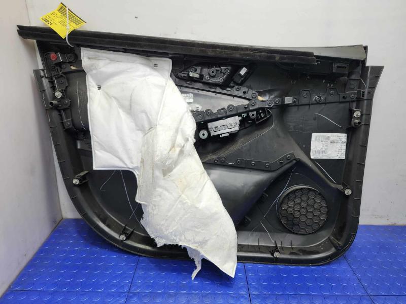 2017 Chevrolet Cruze Front Door Trim Panel