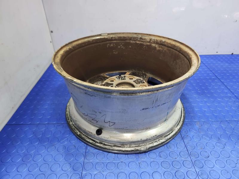 2002 Dodge Ram 1500 Wheel