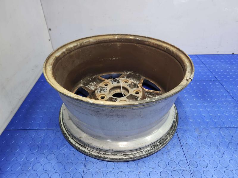 2002 Dodge Ram 1500 Wheel