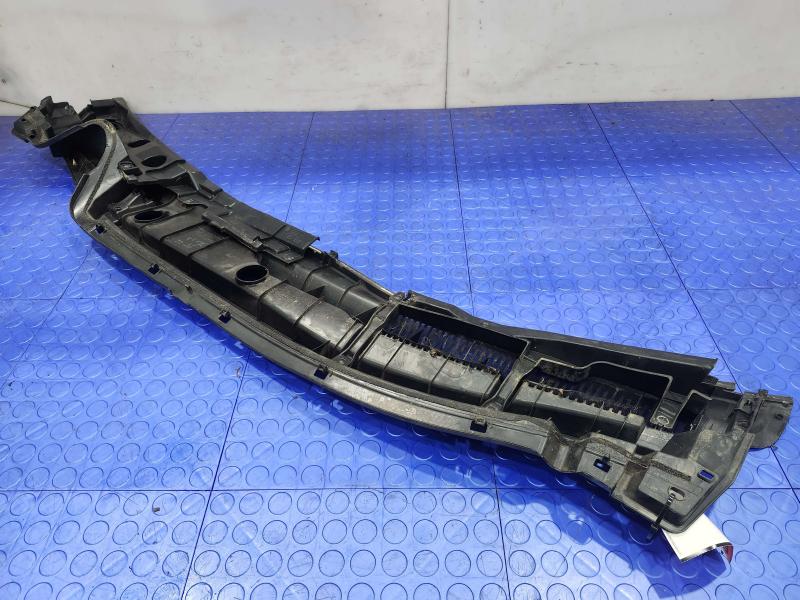 2010 Toyota Prius Cowl