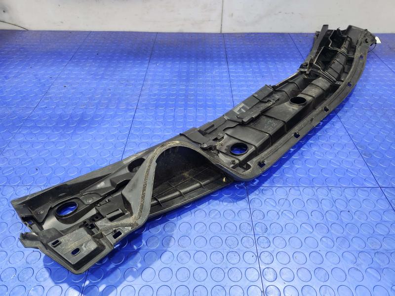 2010 Toyota Prius Cowl