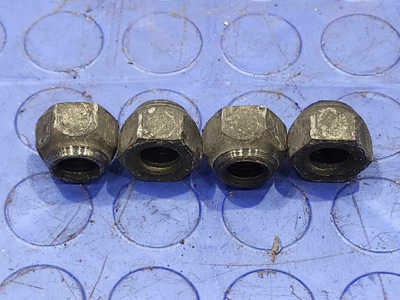 2014 Mitsubishi Mirage Lug Nuts