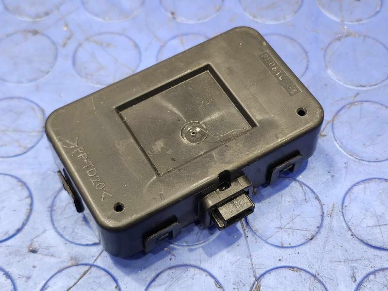 2018-2020 Jaguar F-Pace Keyless Entry Antenna Module OEM KX63-15K602-AA