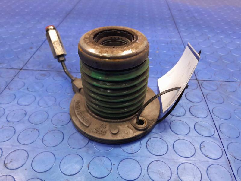 2016 Dodge Challenger Slave Cylinder