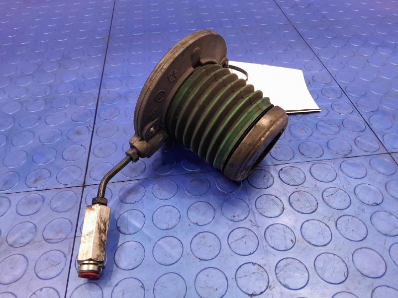 2016 Dodge Challenger Slave Cylinder