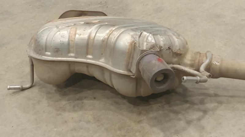 2012 Mercedes R-Class Muffler