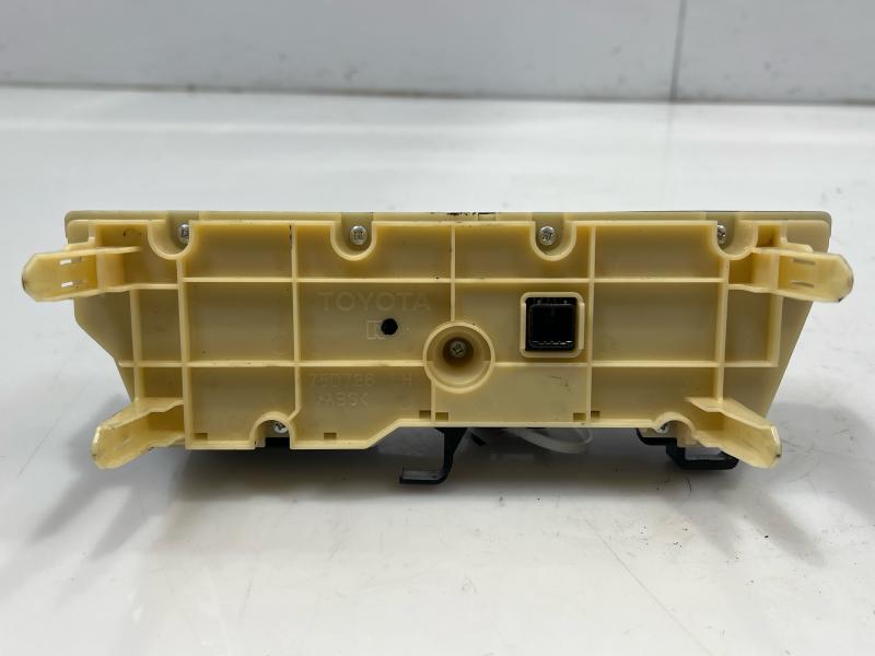 2013 Toyota Prius Heater A/C Control