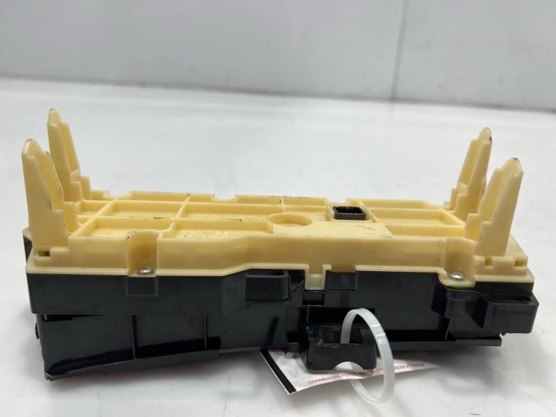 2013 Toyota Prius Heater A/C Control
