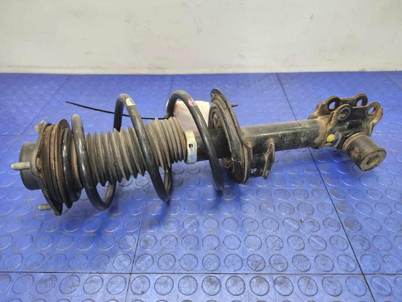 2011 Hyundai Sonata Strut Assembly