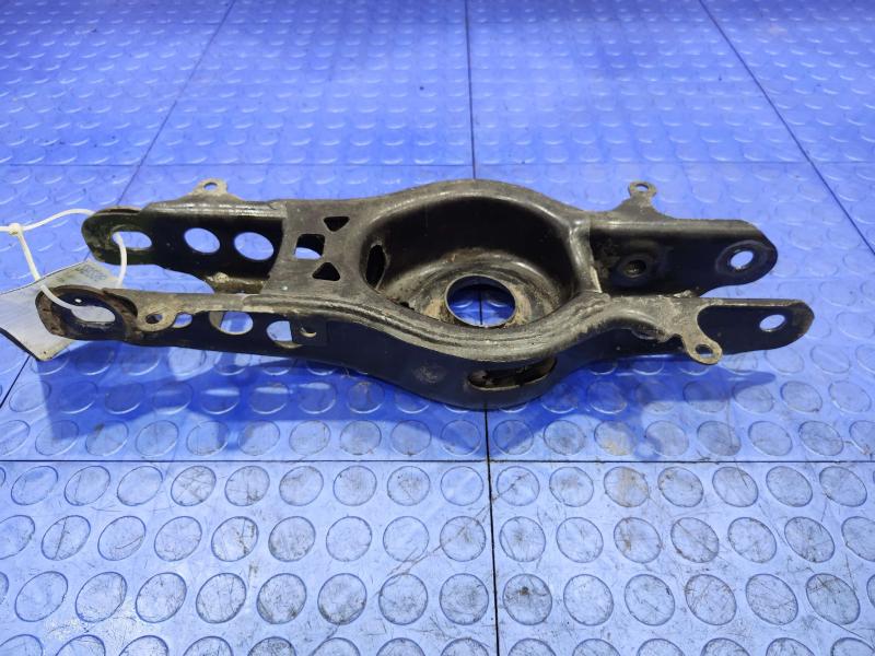2016 Cadillac ATS Lower Control Arm Rr