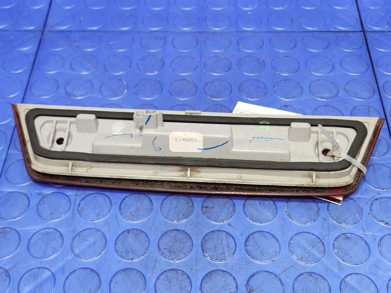 2014 Dodge Journey 3Rd Brake Light Avoidance Lamp
