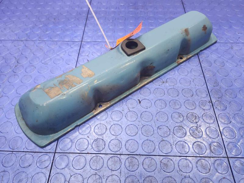 1979 Cadillac Seville Valve Cover