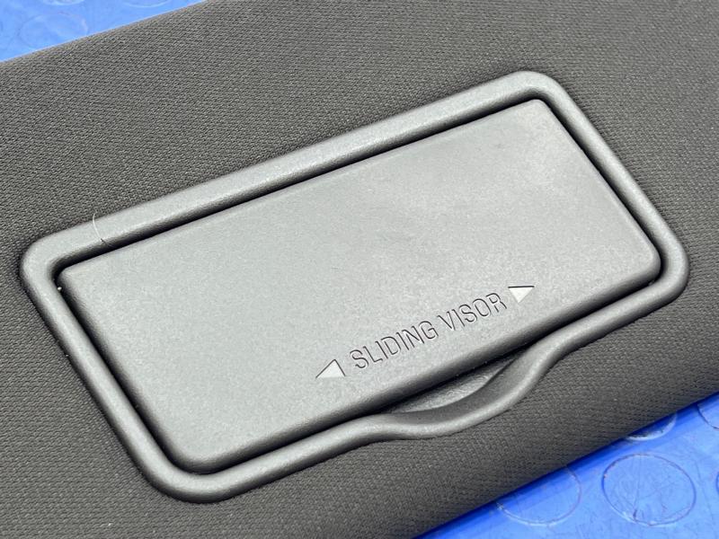 2011 Ford Explorer Sun Visor