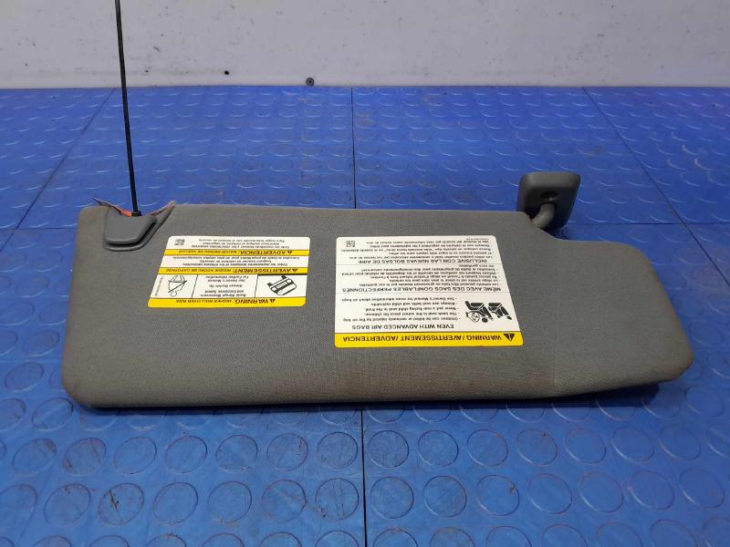 2013 Ford F-150 Sun Visor