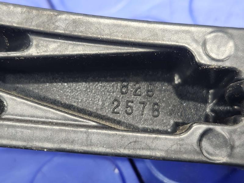 2017 Toyota Prius Wiper Arm