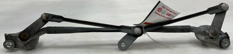 2003 - 2008 Toyota Corolla Windshield Wiper Linkage OEM 8515002090