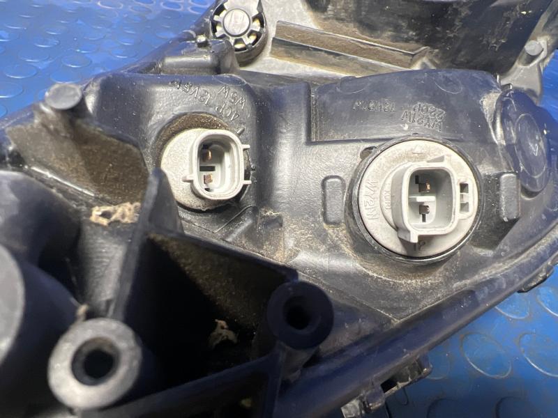 2007 Toyota Prius Headlamp Assembly