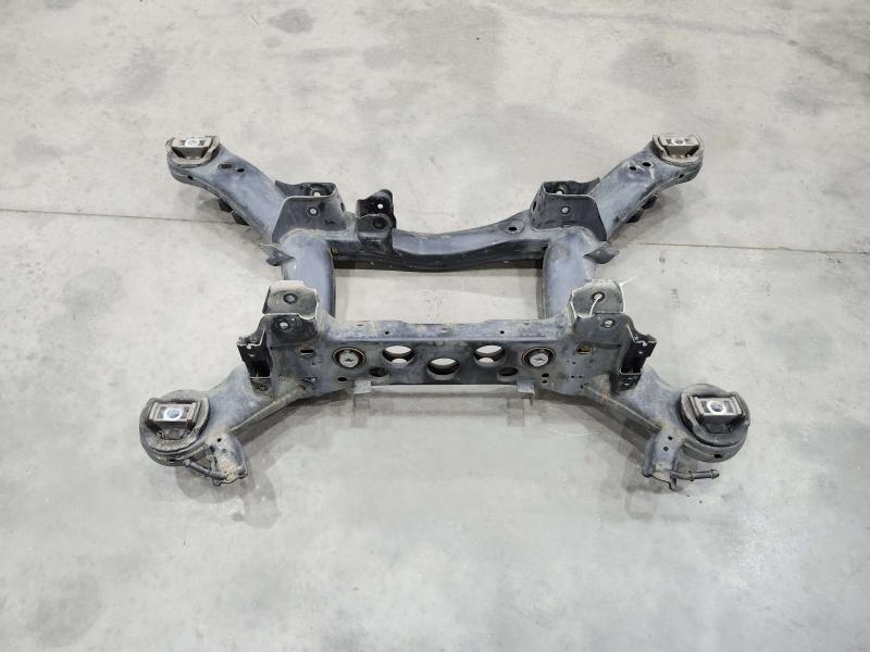 2015 Jeep Grand Cherokee Crossmember/Cradle/Undercarria