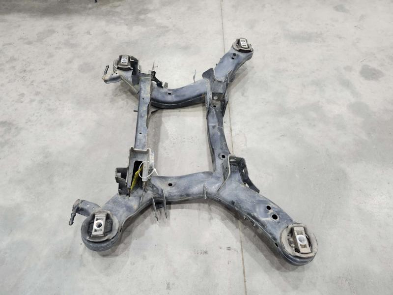 2015 Jeep Grand Cherokee Crossmember/Cradle/Undercarria
