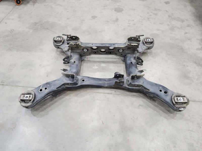 2015 Jeep Grand Cherokee Crossmember/Cradle/Undercarria