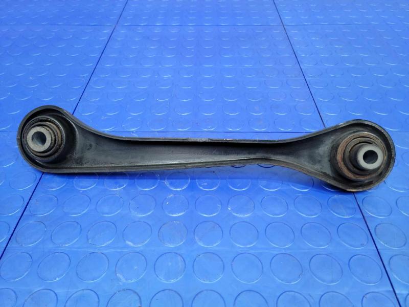 2009 Volkswagen Tiguan Lower Control Arm Rr